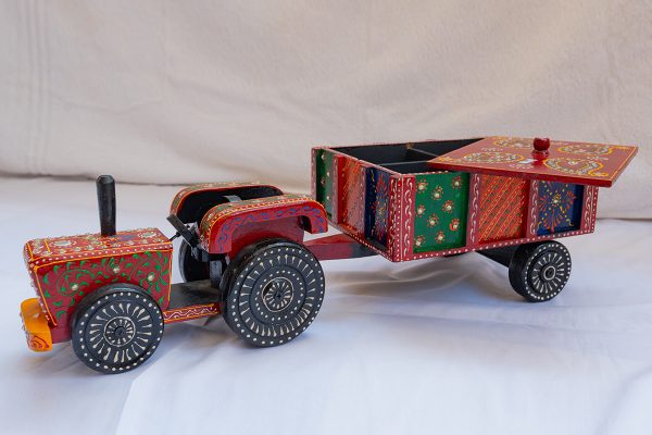 Hand-Painted Wooden Tractor with Trolley (Mukhvas Box) - Image 5